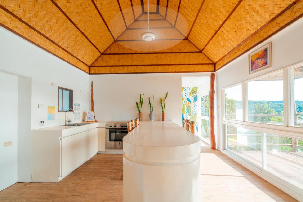 Marina Del Sol Resort & Yacht Club บูซวงกา ภายนอก รูปภาพ