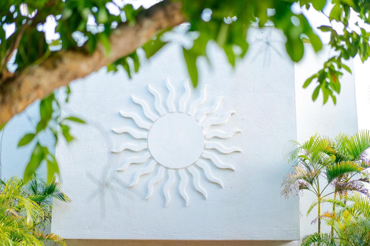 Marina Del Sol Resort & Yacht Club บูซวงกา ภายนอก รูปภาพ